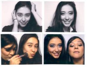 Make-up Fun in the Photobooth